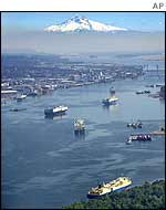 Ships off Vancouver, Washington