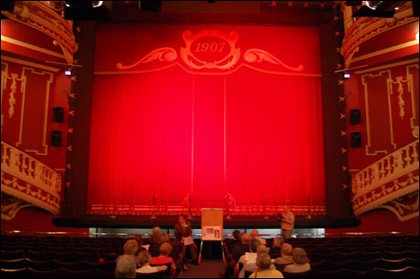 The stage with the curtain down