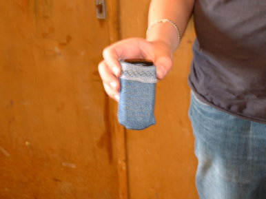 Mobile jeans case