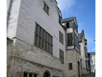 Plas Mawr
