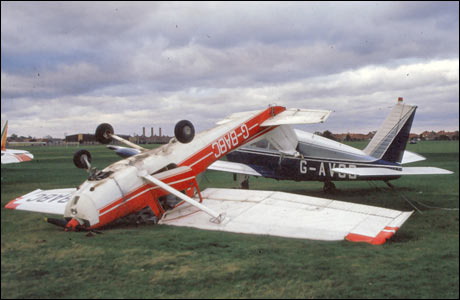Airplane tipped over by the 1987 Great Storm