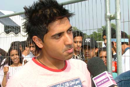 Jay Sean being interviewed for Mela TV