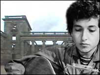 Bob Dylan in front of Witley Court