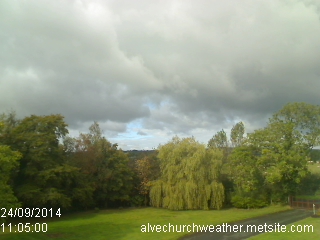 This webcam is based at Alvechurch Weather Station