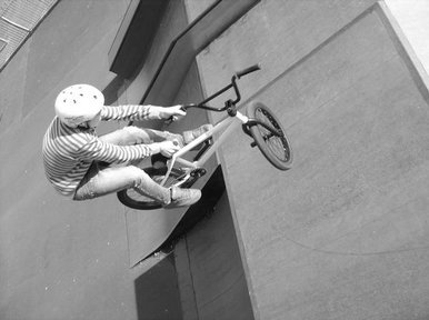 Tom doing a tobogen