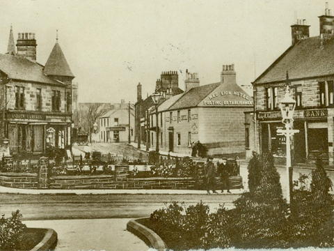 Black and white view of Prestwick Cross.
