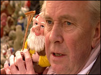 Ray Gosling and gnome