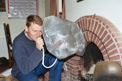 Tom and his chimney balloon