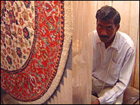 A Mala carpet being woven in India