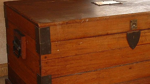 Barbara Chapman talks about a merchant seaman's chest. Barbara Chapman talks about a merchant seaman's chest.