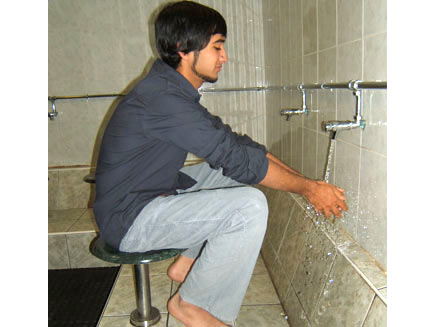 Washing the hands