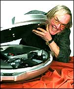 Colin Pillinger with a model of Beagle 2. All Rights Reserved Beagle 2