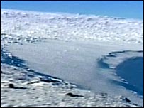 Ice fields and glaciers