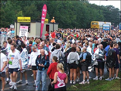 Crowds at the Great North Run 2006