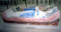 Photograph showing the effigies of Henry II and his wife, Eleanor of Aquitaine