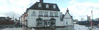 Flood s in Upton upon Severn