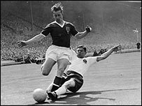 Bobby Charlton at the FA Cup Final (03/05/58)