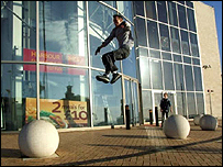 Team PseudoFlux Parkour at the Imax