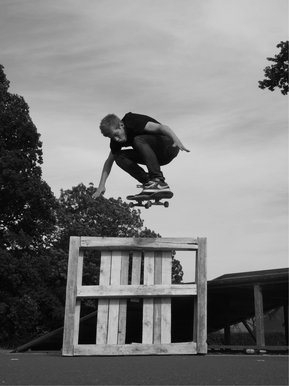Harry: Ollie over Pallet