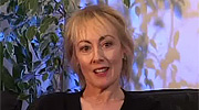 Paula Wilcox