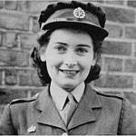 me Muriel Stephens in 1942.