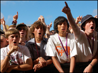 Jersey Live Crowd