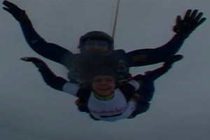 Lyndi was lucky to survive a major skydiving accident she had but the psychological damage it caused has taken a long time to heal.