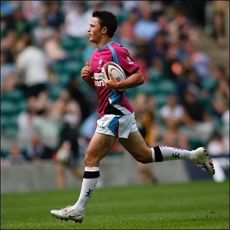 Jonny Arr, playing for Worcester Warriors in the Middlesex Sevens.