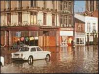 Hull flood