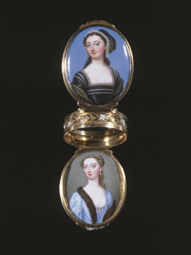 ‘Friendship’ Box' By Christian Friedrich Zincke c.1740 from The Stuart Collection.