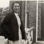 Pat outside the nurses sitting room at Parkwood, about 1938.