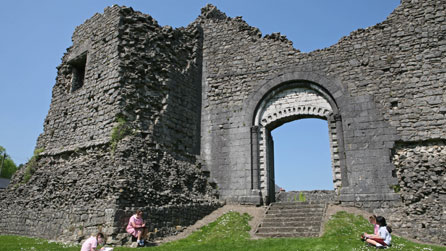 Castell Newydd, Pen-y-Bont ar Ogwr