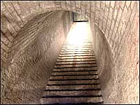 Tunnel