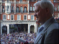 Sir Bobby Robson in Ipswich, 2008