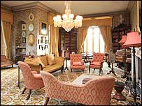 Sheringham Hall's parlour.