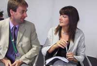 Aled Sion gyda Sian Eirian -  cyfarwyddwr presennol yr Eisteddfod