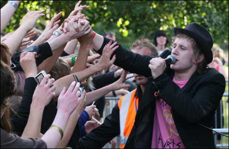 Rosalita's Kris meets the fans at IMD
