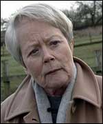 Annette Crosbie
