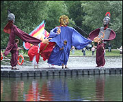 The tableau on the lake