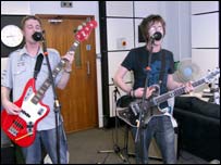 TestTone3 in session on BBC Radio York 05.04.07