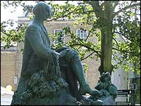 Thomas Hardy