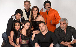 The call centre team in the film Hello