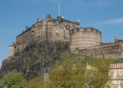 Thursday - Ghost hunting and Edinburgh Castle