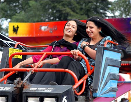 Fairground ride at Manchester Mela 2006