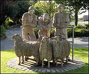 Shepherds sculpture at the entrance to the market