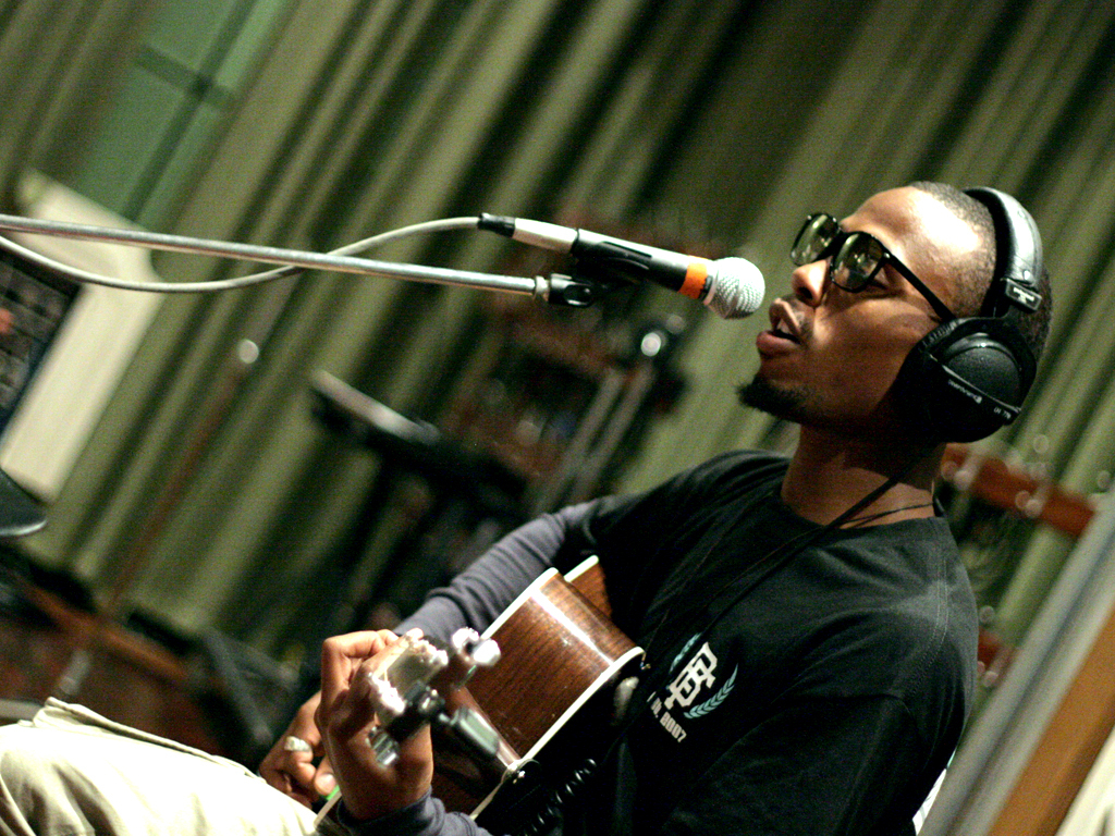 B.o.B. Live Lounge - 27 May 2010