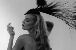 Jerry Hall wearing Lot 79