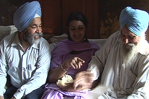 After Indie's family had fled from Pakistan and given thanks in Amritsar they settled in India in the area of Gurdaspur.
