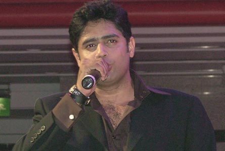 Abrar serenades the audience