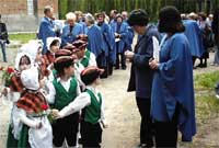 Paratoi i gyhoeddi Eisteddfod